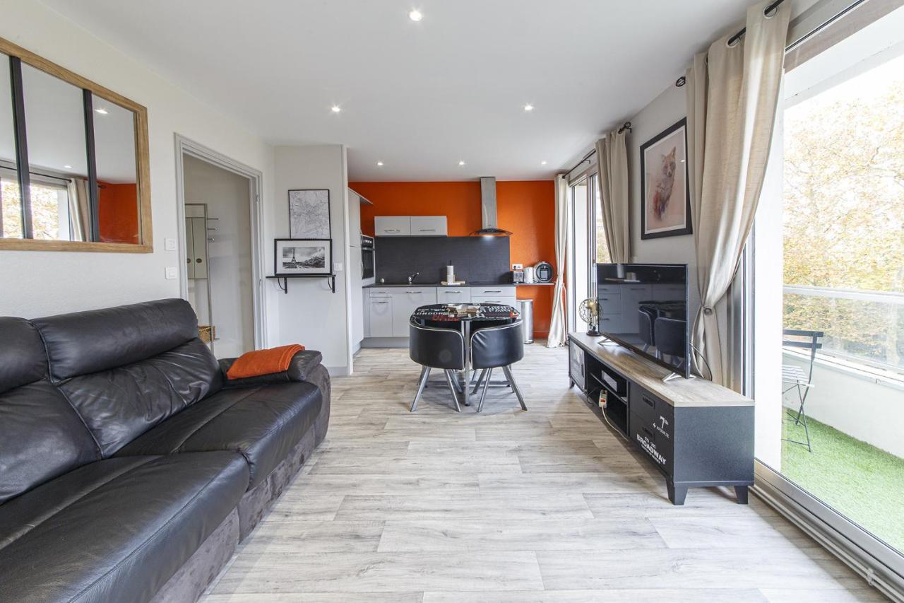 Chic Appartement Vue Sur Parc Au Calme Анже Екстериор снимка